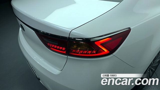 Kia K7 2016 — photo 9