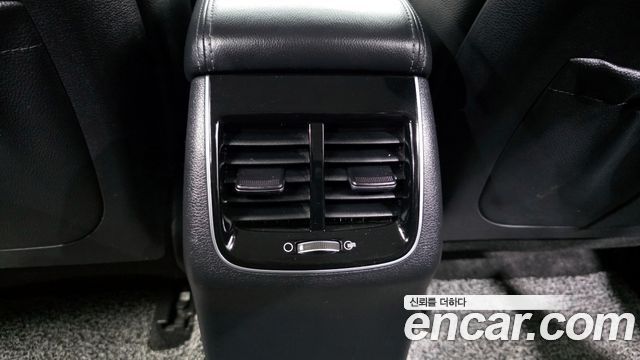 Kia K7 2016 — photo 31