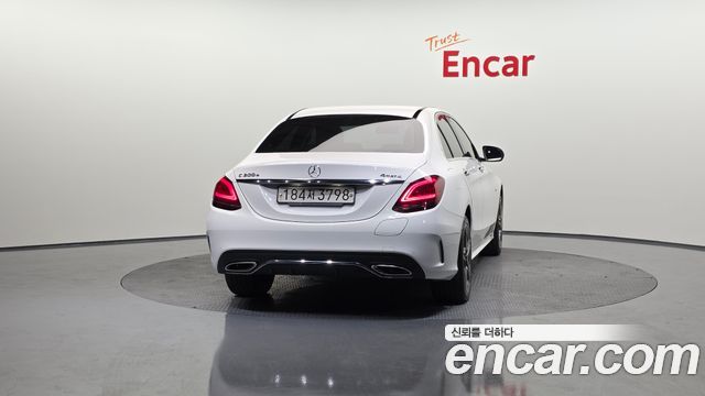 Mercedes-Benz C-Class 2020 — photo 4