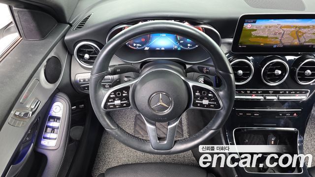 Mercedes-Benz C-Class 2020 — photo 19