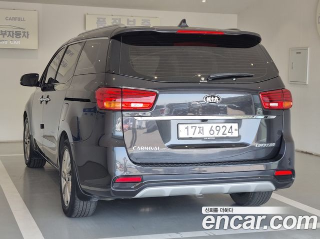 Kia Canival 2019 — photo 6