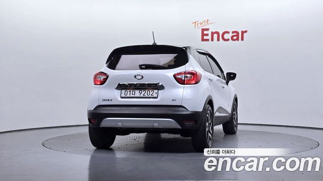 Renault Korea QM3 2017 — photo 4