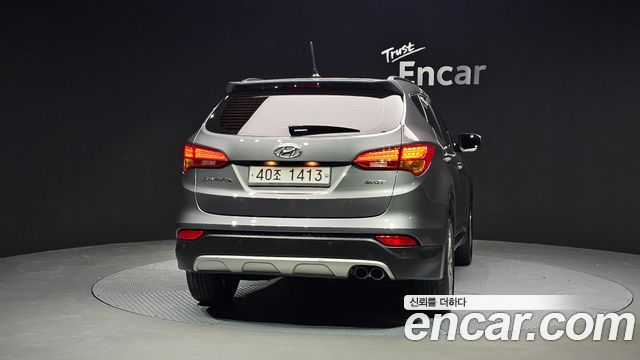 Hyundai Santafe 2014 — photo 4
