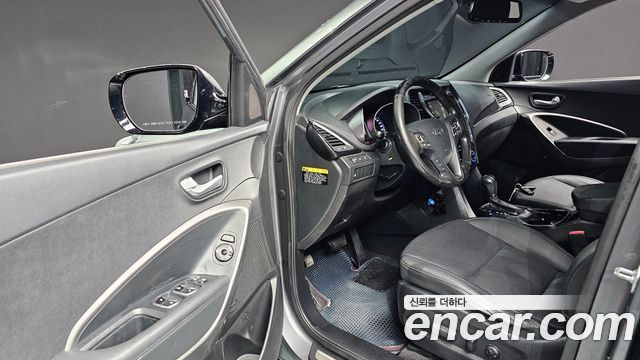 Hyundai Santafe 2014 — photo 11