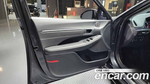 Hyundai Sonata 2023 — photo 14