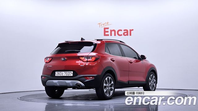 Kia Stonic 2020 — photo 2