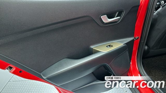 Kia Stonic 2020 — photo 15
