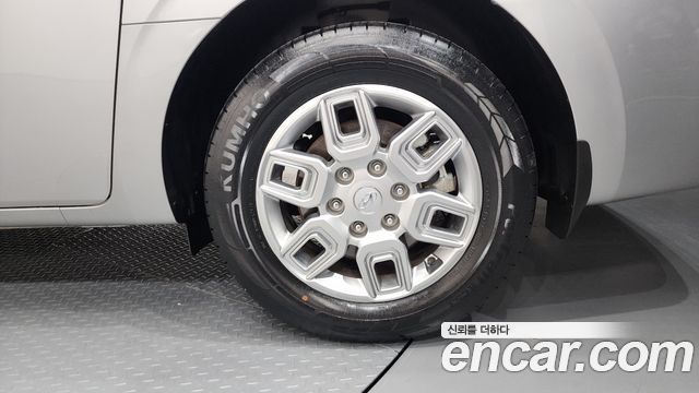 Hyundai Staria 2022 — photo 7
