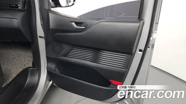Hyundai Staria 2022 — photo 15