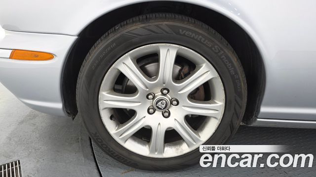 Jaguar XJ-8 2006 — photo 5