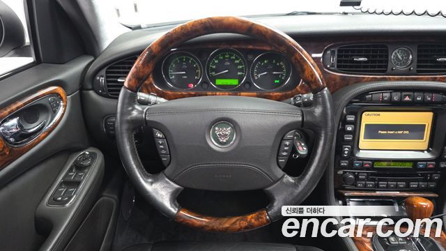 Jaguar XJ-8 2006 — photo 14