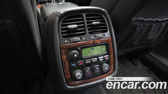 Jaguar XJ-8 2006 — photo 19