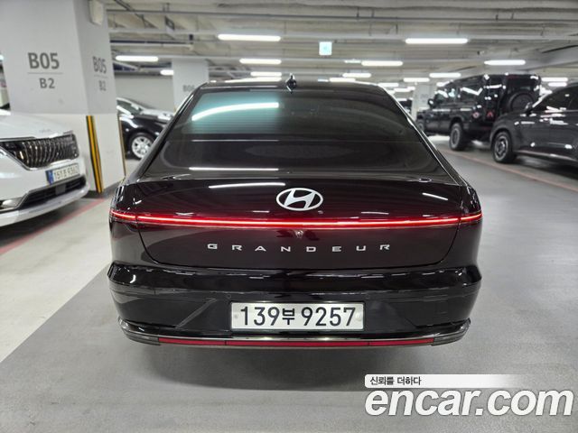 Hyundai Grandeur 2023 — photo 4
