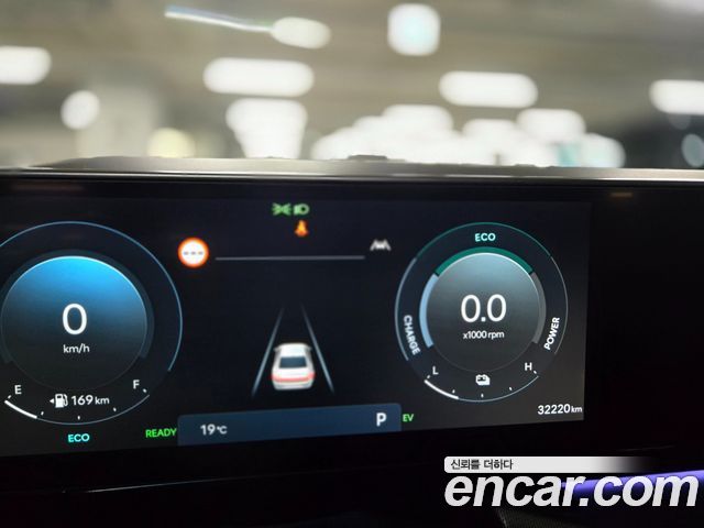 Hyundai Grandeur 2023 — photo 8