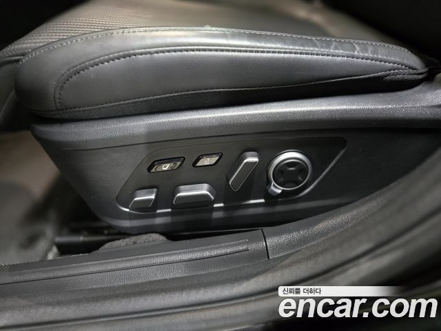 Hyundai Grandeur 2023 — photo 17