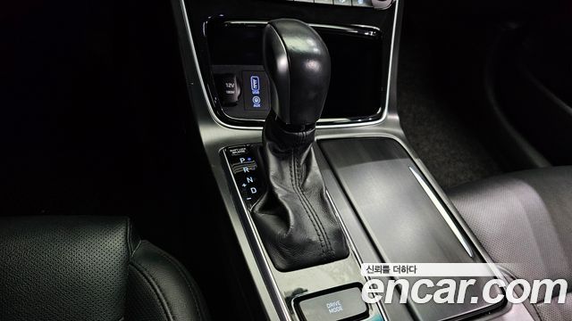 Hyundai Grandeur 2018 — photo 12