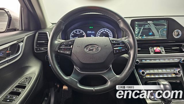 Hyundai Grandeur 2018 — photo 19