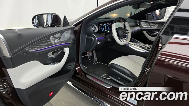Mercedes-Benz AMG GT 2022 — photo 13