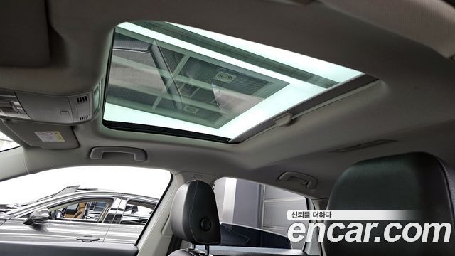 Volkswagen Jetta 2021 — photo 19