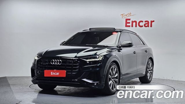 Audi Q8 2021 — photo 1