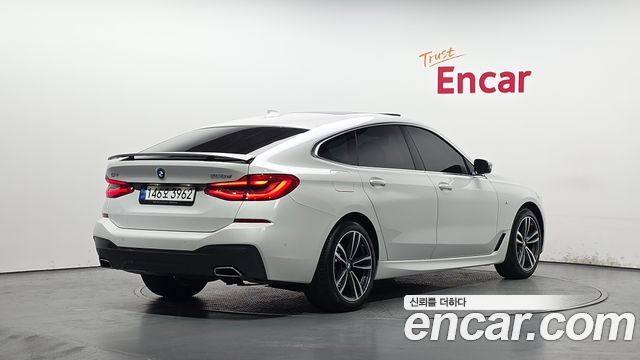 BMW Gran Turismo 2022 — photo 2