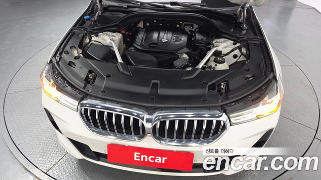 BMW Gran Turismo 2022 — photo 6