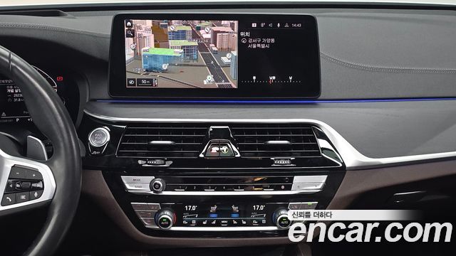 BMW Gran Turismo 2022 — photo 20