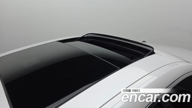 BMW Gran Turismo 2022 — photo 22