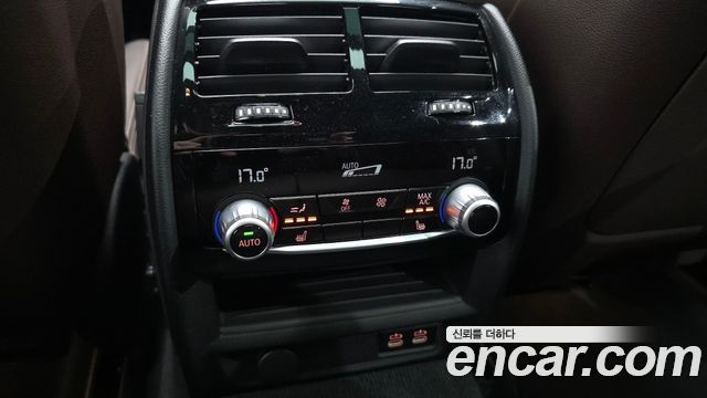 BMW Gran Turismo 2022 — photo 25
