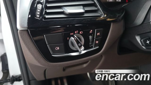 BMW Gran Turismo 2022 — photo 28