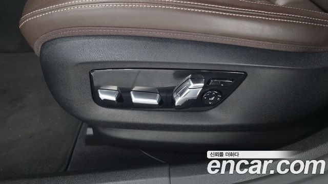 BMW Gran Turismo 2022 — photo 33