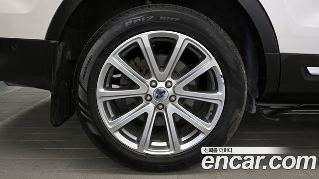Ford Explorer 2017 — photo 5