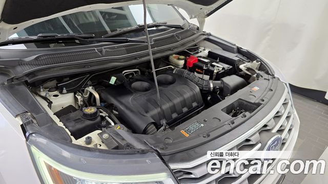 Ford Explorer 2017 — photo 6