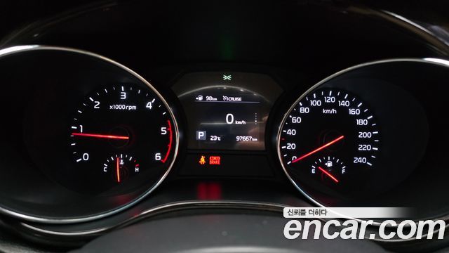 Kia Canival 2019 — photo 8