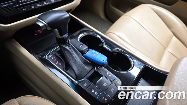 Kia Canival 2019 — photo 9