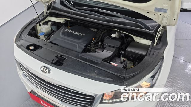 Kia Canival 2017 — photo 6