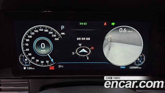 Hyundai Grandeur 2022 — photo 8