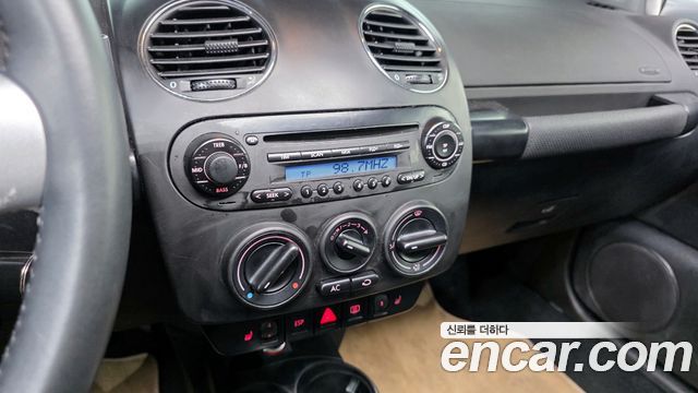 Volkswagen Beatle 2007 — photo 14