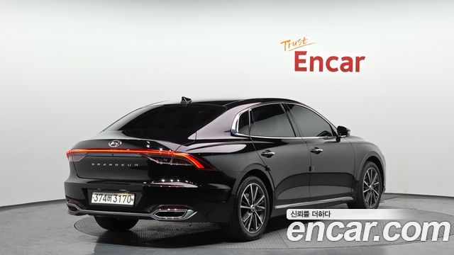 Hyundai Grandeur 2022 — photo 2