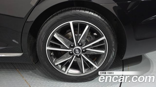 Hyundai Grandeur 2022 — photo 7