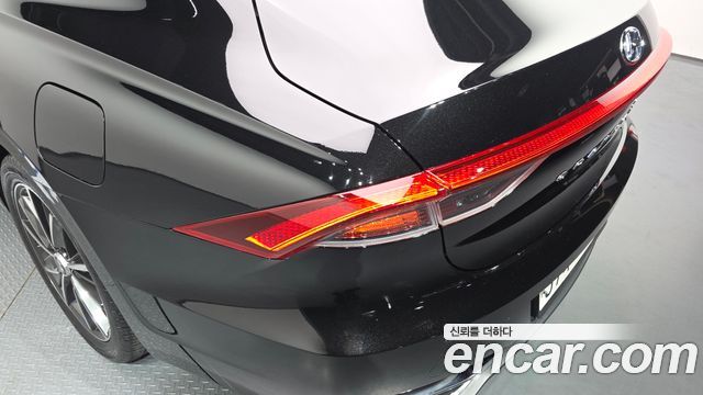 Hyundai Grandeur 2022 — photo 9