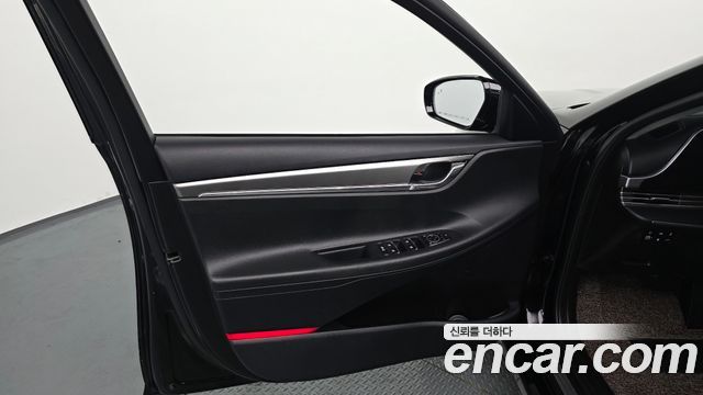 Hyundai Grandeur 2022 — photo 14