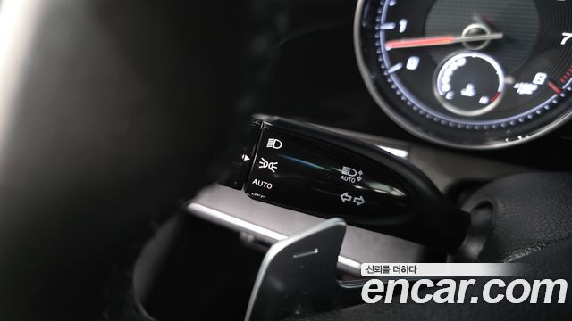 Hyundai Grandeur 2022 — photo 30