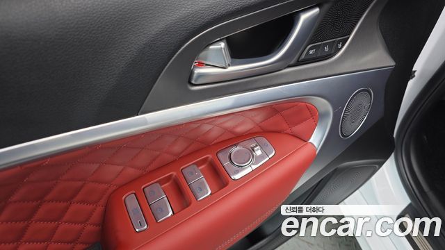 Genesis G70 2024 — photo 30