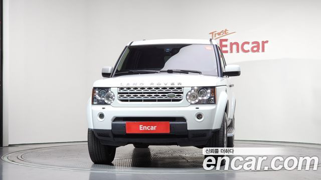 Land Rover Discovery 2013 — photo 3