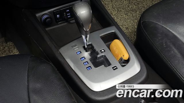 Hyundai Santafe 2012 — photo 9