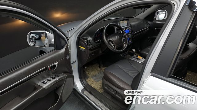 Hyundai Santafe 2012 — photo 10