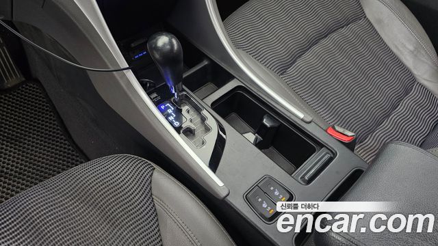 Hyundai Sonata 2010 — photo 9