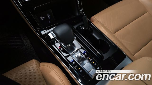 Kia K7 2020 — photo 12