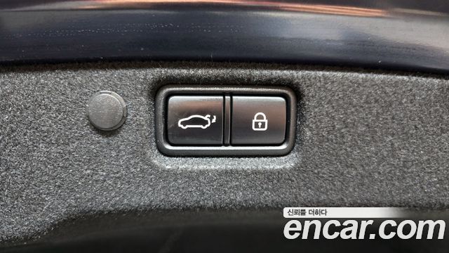 Kia K7 2020 — photo 26